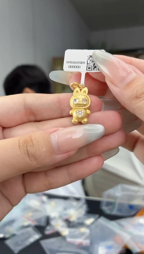 颈饰银S925镶嵌翡翠11111111111