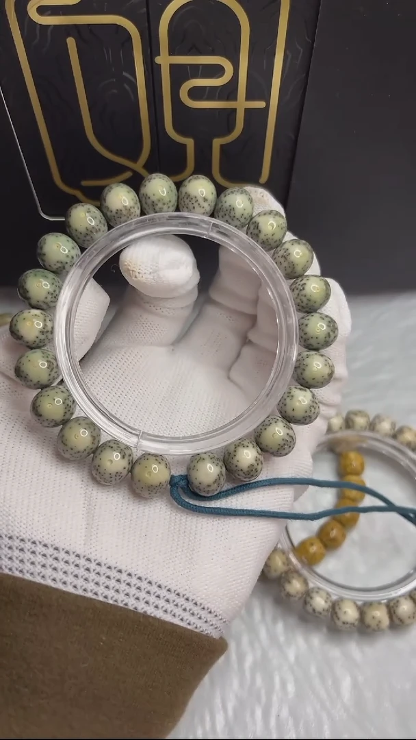 【闪购商品】星月菩提手串观系列.12苹果园手持一线天