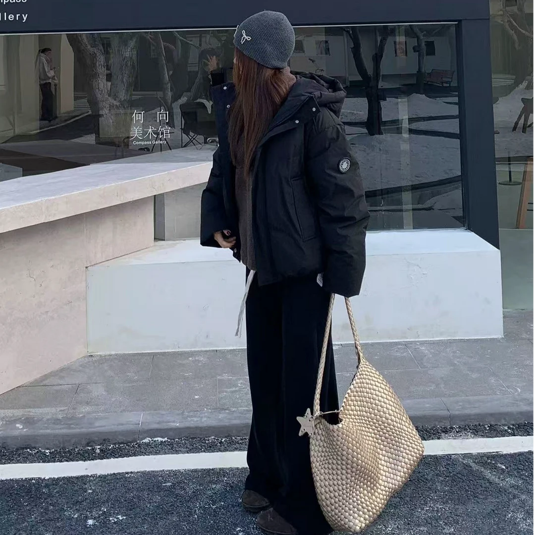 6412加俄美式短款连帽派克男女同款版型巨饱暖羽绒服！