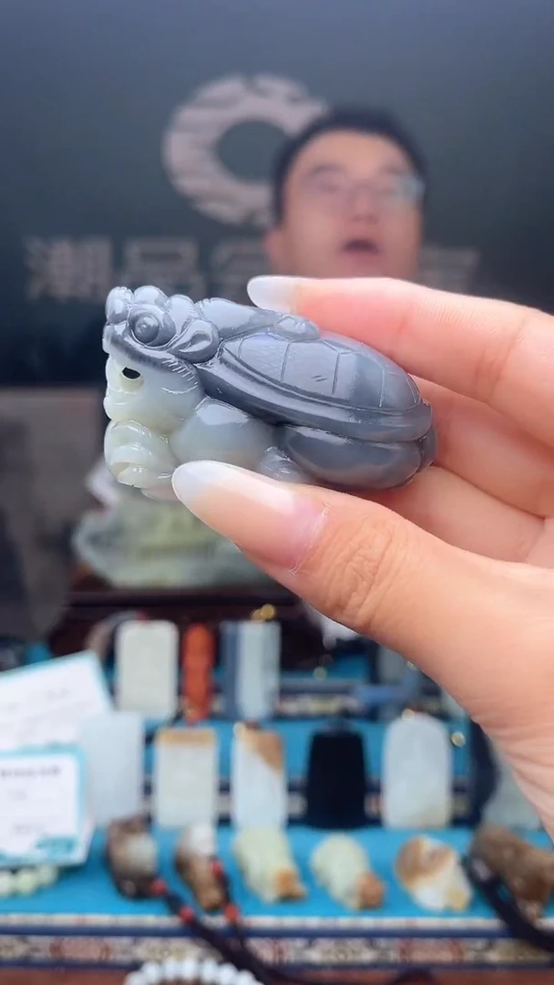 未镶嵌和田玉挂件1