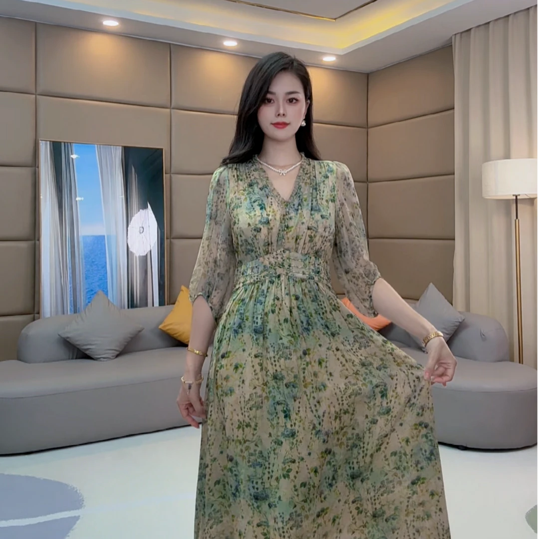 ''烟雨‘’ V领收腰修身气质时尚真丝连衣裙 80075