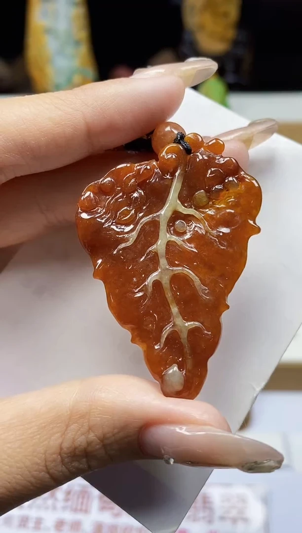 颈饰未镶嵌翡翠翡翠A货