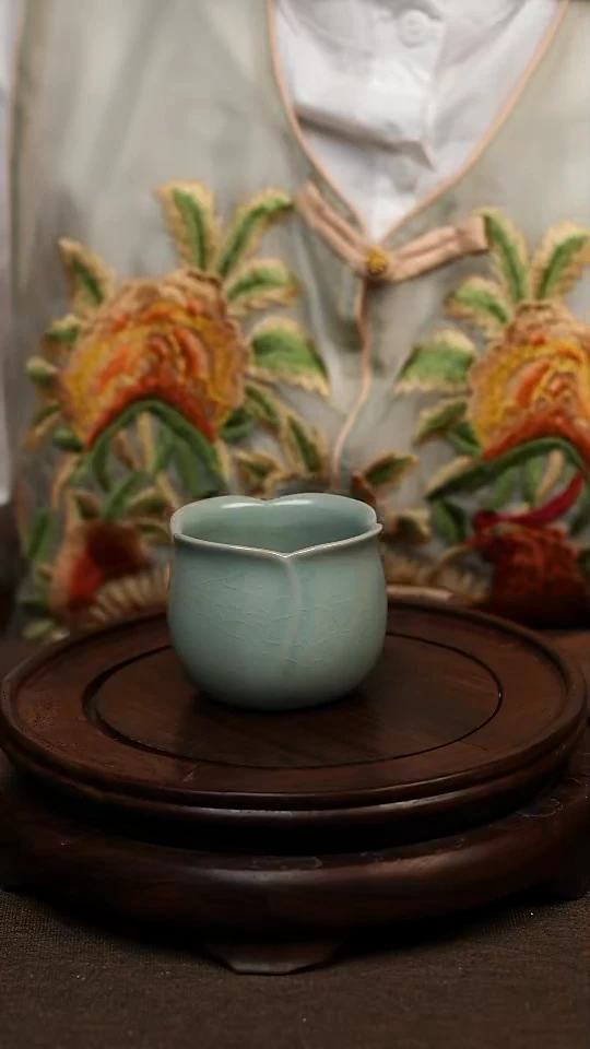 瓷片仿古天青郁金香杯100ml 微瑕 不带礼盒