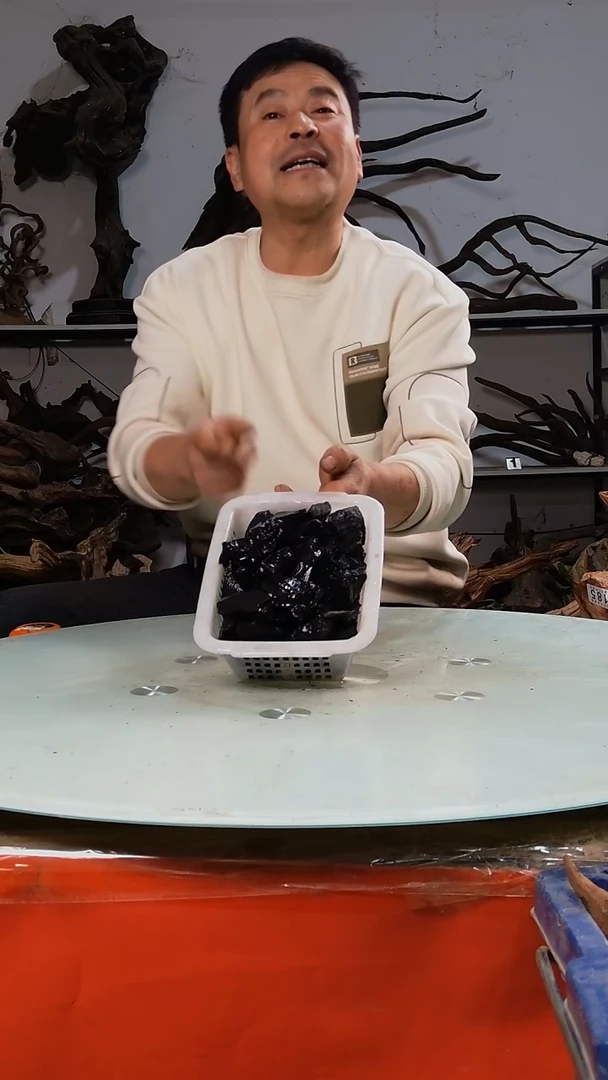 【闪购商品】木随机发货一筐黑金4斤9.9