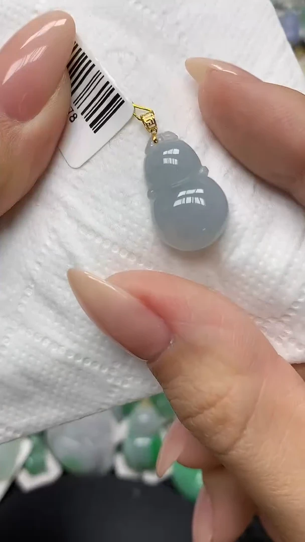 颈饰18K金镶嵌翡翠11111111111