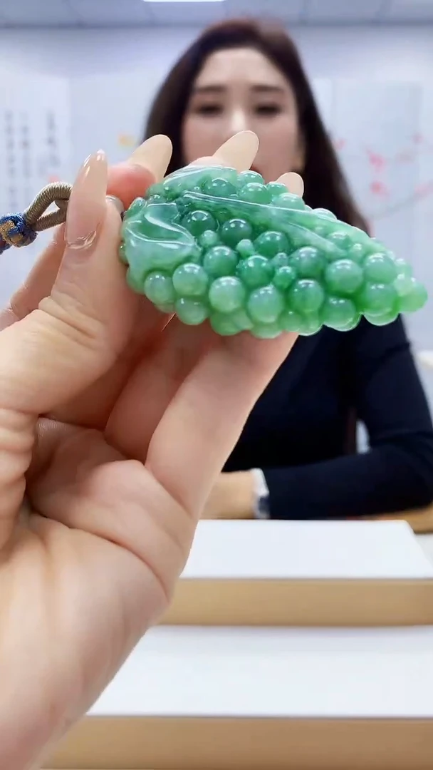 未镶嵌定制翡翠4829ty-毛货挂件107