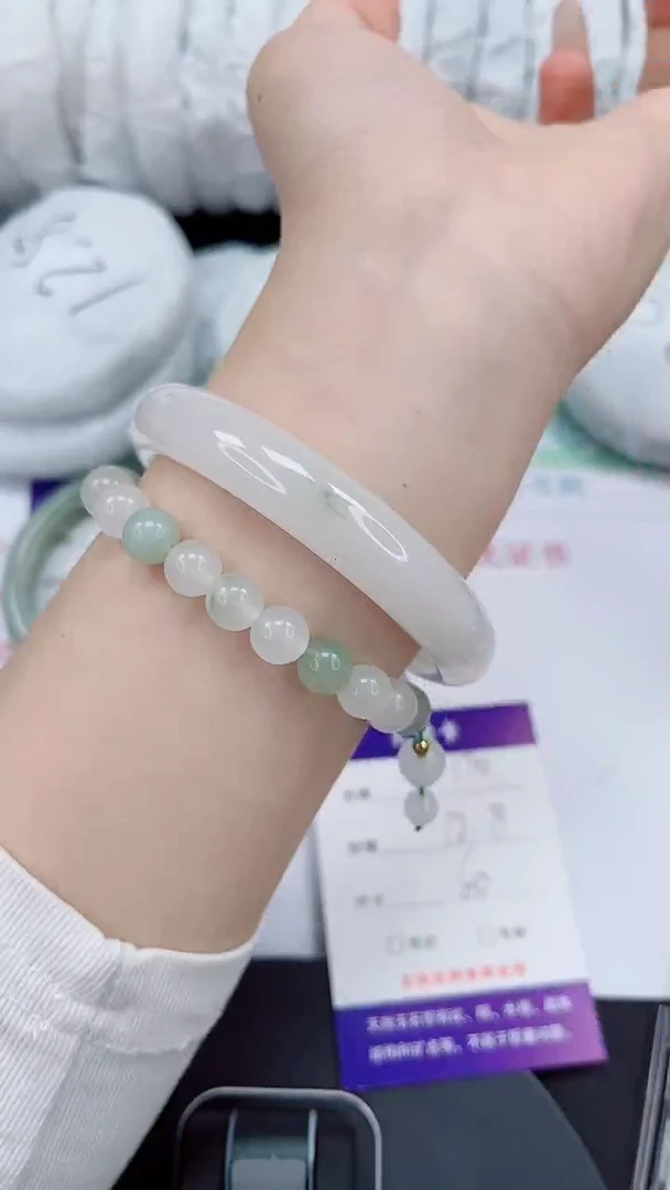 石英质玉手镯未镶嵌170-60/61