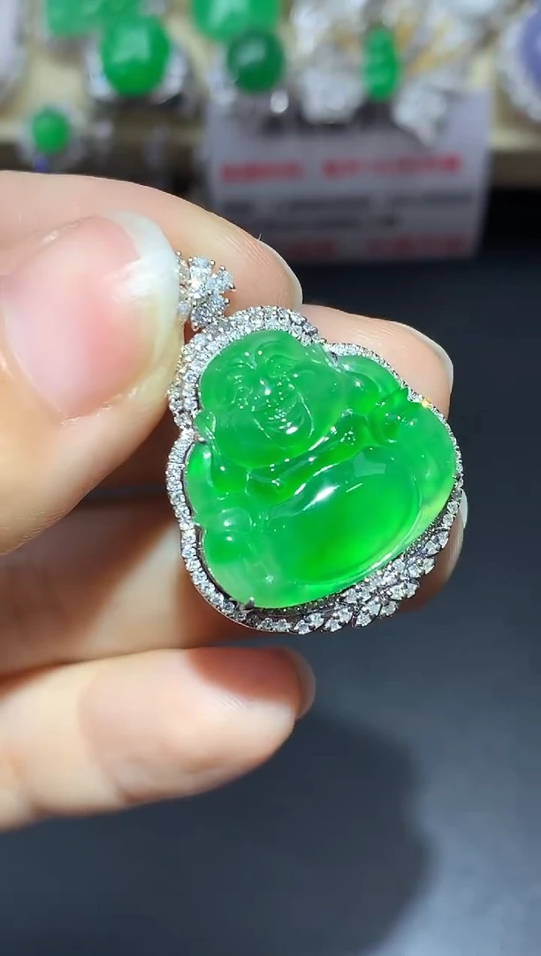 颈饰18K金镶嵌翡翠758-中国好珍宝