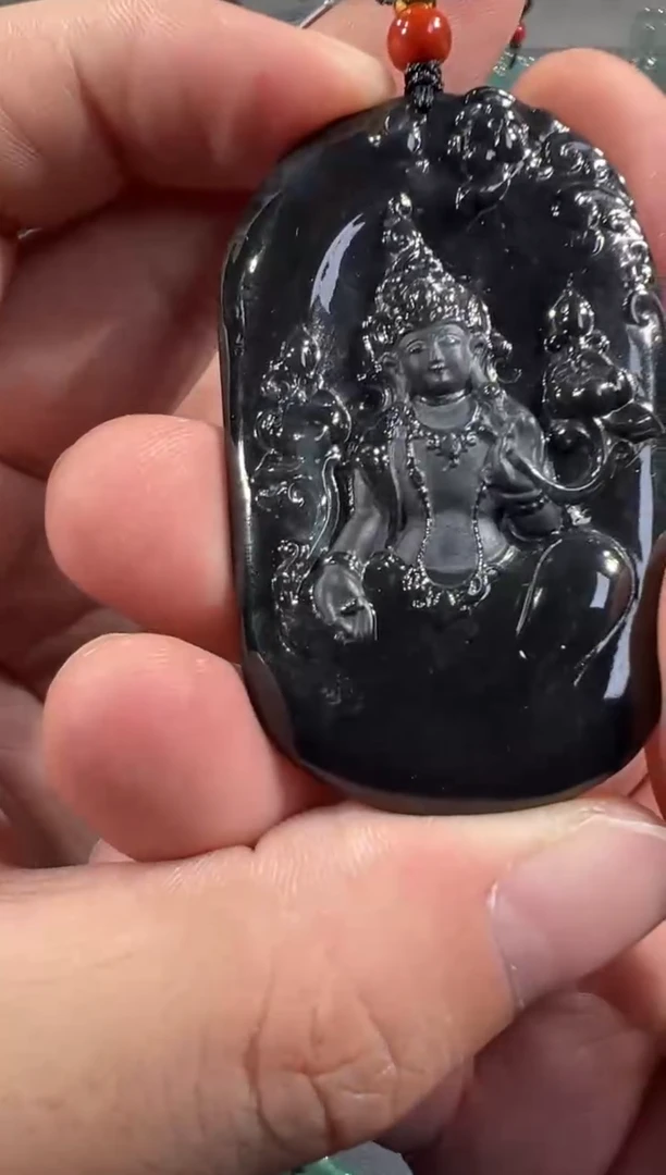 吊坠(不含链)未镶嵌翡翠观音