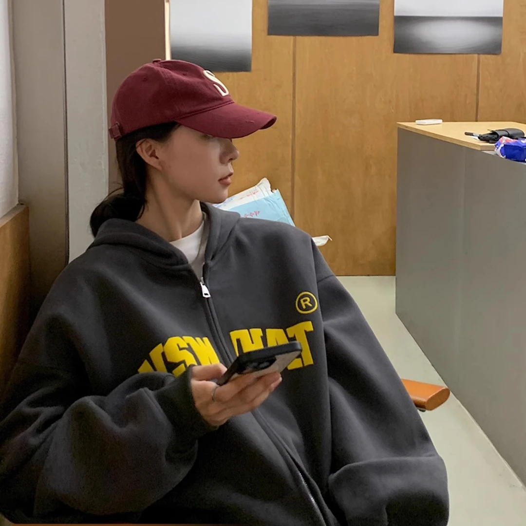 卫衣外套女款日常休闲拉链开衫字母简约上衣