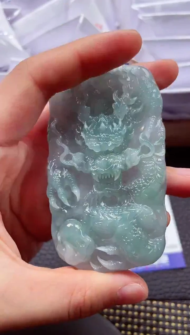 未镶嵌挂件翡翠000888