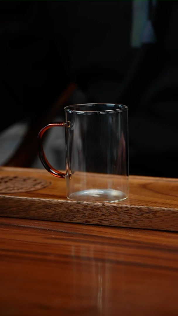 【闪购商品】个人绿茶杯唬迫色300毫升