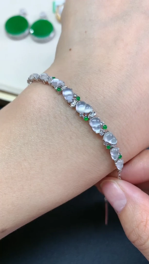 【闪购商品】翡翠手链18K金镶嵌Z481|8800