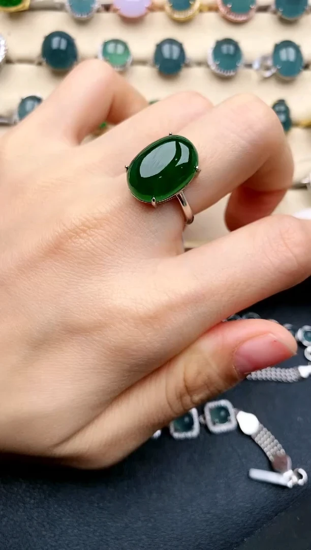 【闪购商品】翡翠戒指银S925镶嵌.....