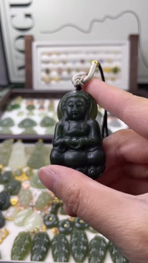 吊坠(不含链)未镶嵌和田玉（碧玉）观音