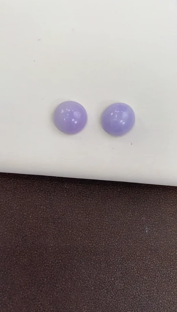 颈饰未镶嵌翡翠天然缅甸a货翡翠（一对）