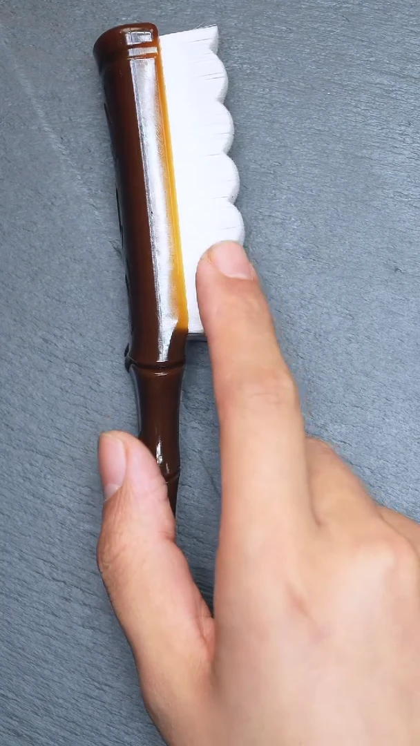 【闪购商品】橄榄核手串刷子万毛刷