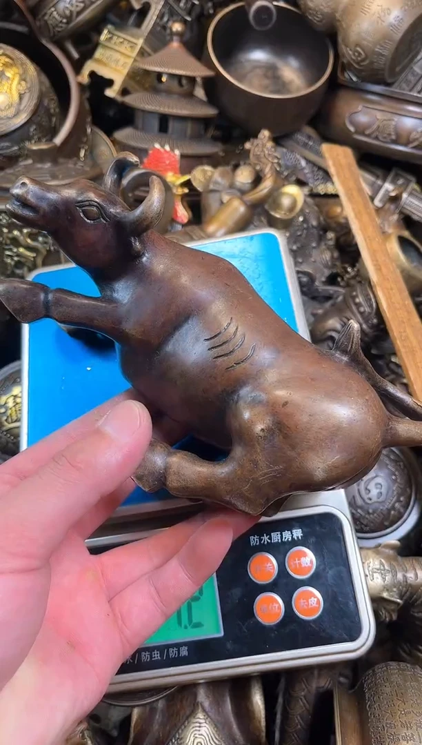 精美铜器点击下单