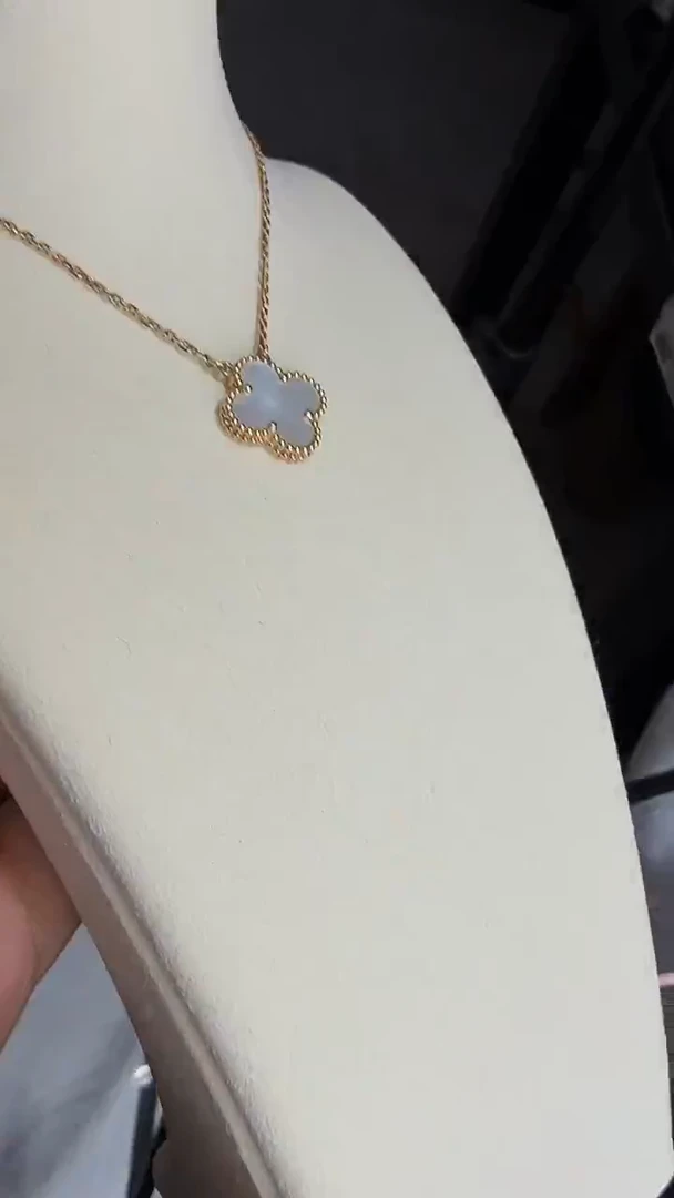 18K金镶嵌贝壳（贝母）项链中号白贝项链