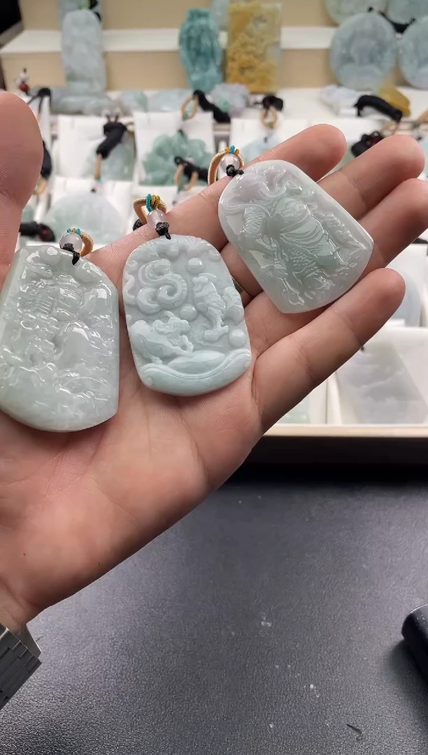 颈饰未镶嵌翡翠25/11/7/.132