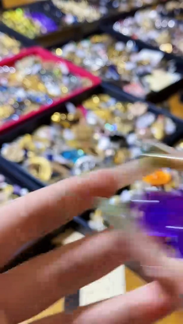 合金琉璃楚楚珠宝中古甄选不退换