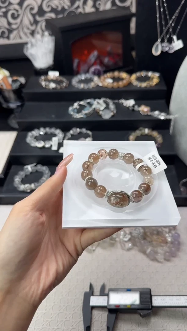 水晶手链未镶嵌A****女天然水晶 多样性发其一