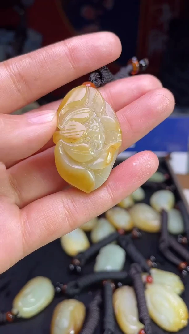 颈饰未镶嵌和田玉123