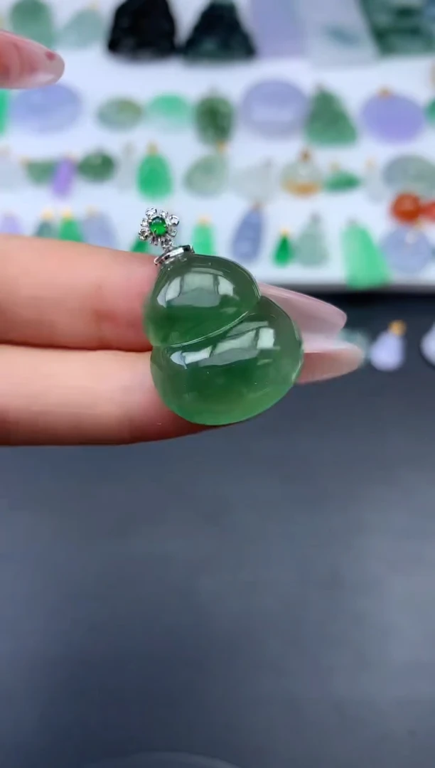 未镶嵌挂件翡翠领***室哈轩 挂件1