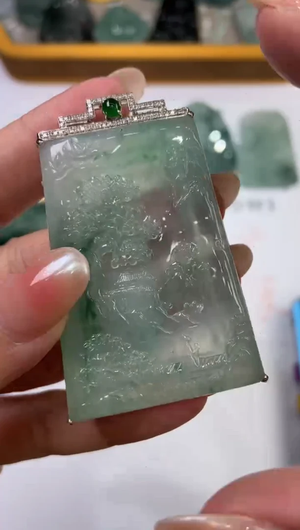 翡翠挂件18K金镶嵌298652