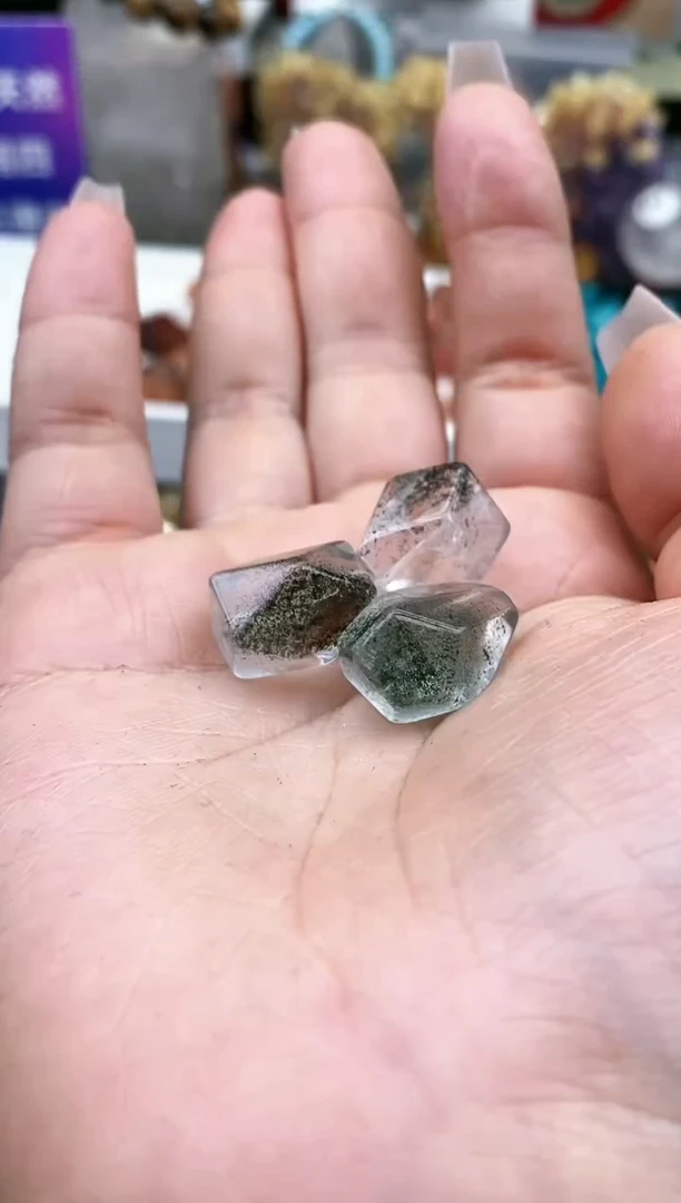 【闪购商品】水晶吊坠(不含链)未镶嵌79a多样性发其一/1.23/1个