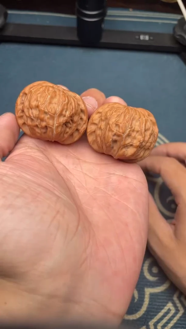 文玩核桃吊坠磨盘全品40+