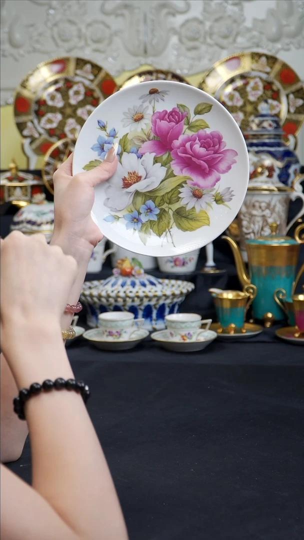 骨瓷婷婷中古器物如图所示37