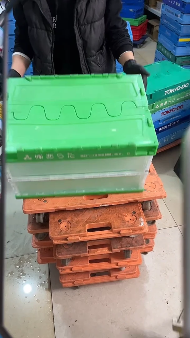 厚款春**开家用五金工具箱一个带盖