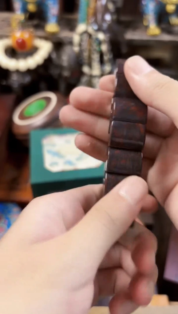 -----------------------