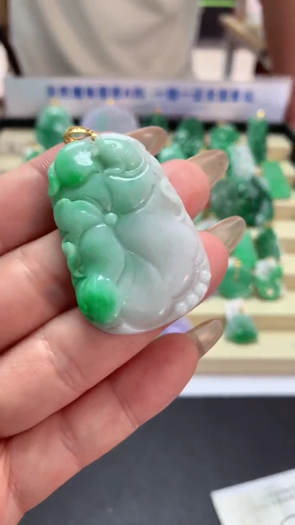 【闪购商品】翡翠吊坠(不含链)18K金镶嵌挂件