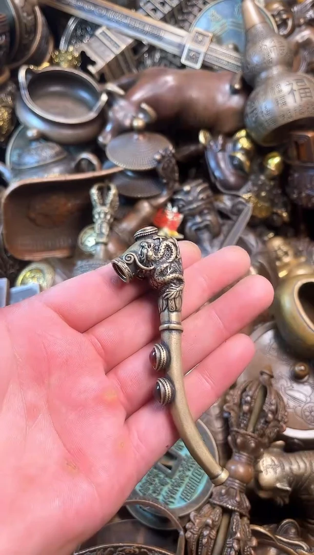 精美铜器点击下单
