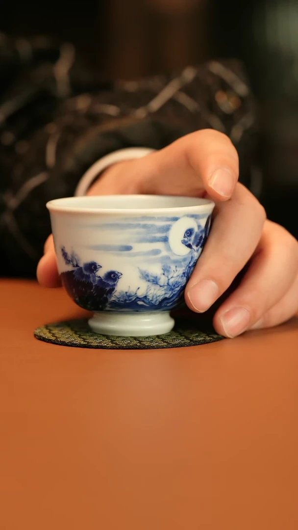 【闪购商品】垂虹万方单翠小杯青花