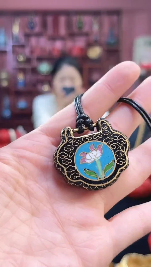 非遗技艺 景泰蓝平安锁吊坠黑色