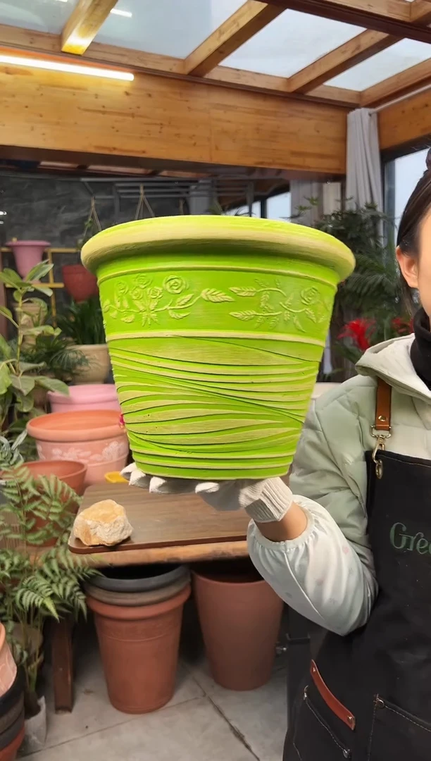 30*24.5/MC30/【孤品】绿色无规则刻纹/浮雕手工花盆外贸尾单