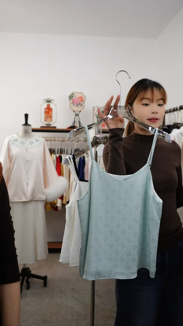 织绣吉*姐里外桑蚕丝双层吊带 不退不换  92 绿色