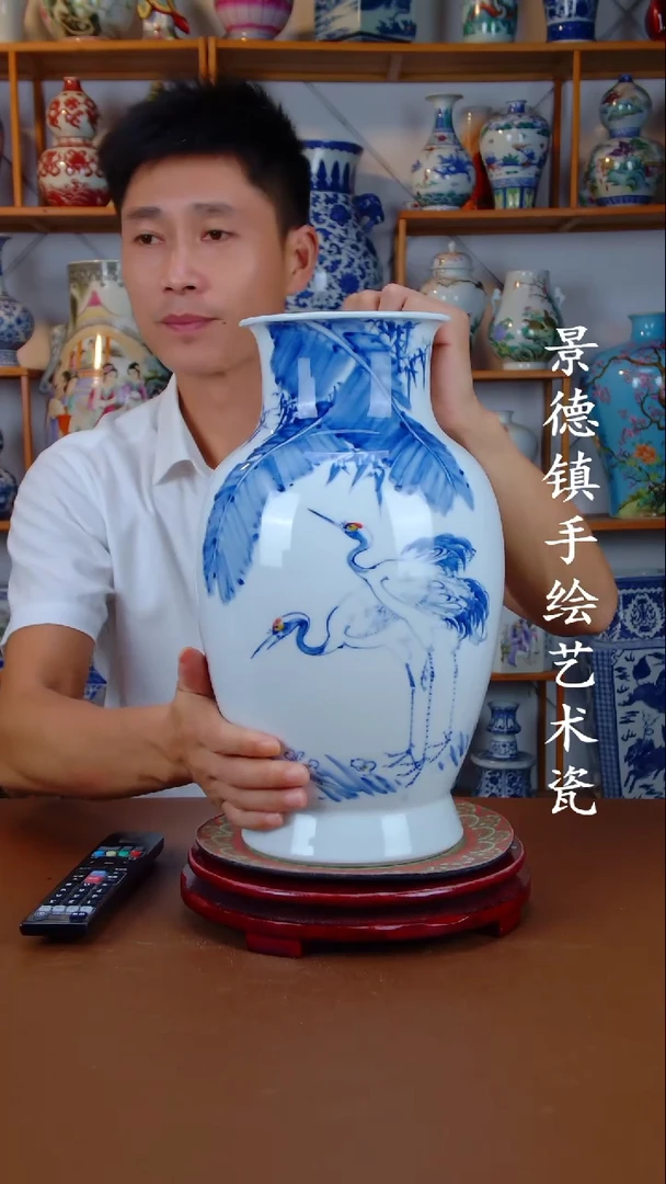 现代景德镇手工手绘陶瓷摆件28