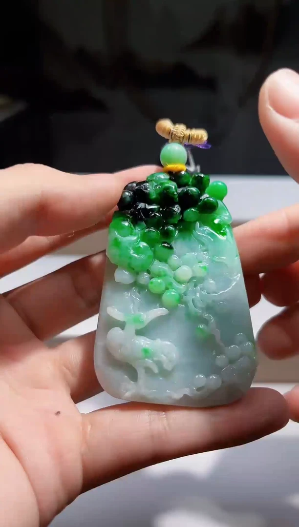 未镶嵌定制翡翠挂件