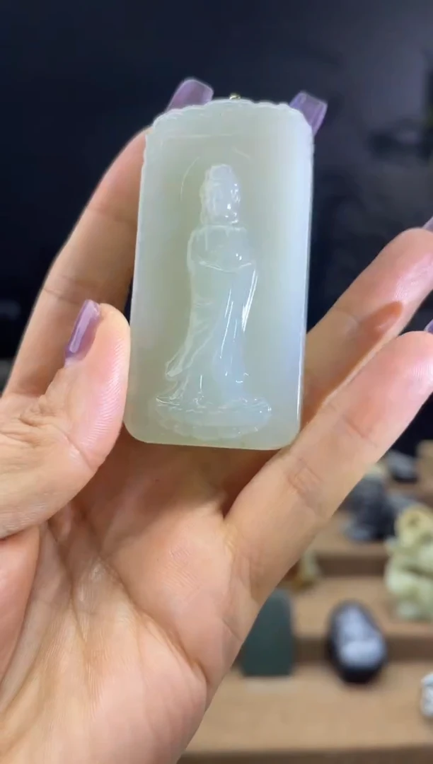 颈饰未镶嵌和田玉1