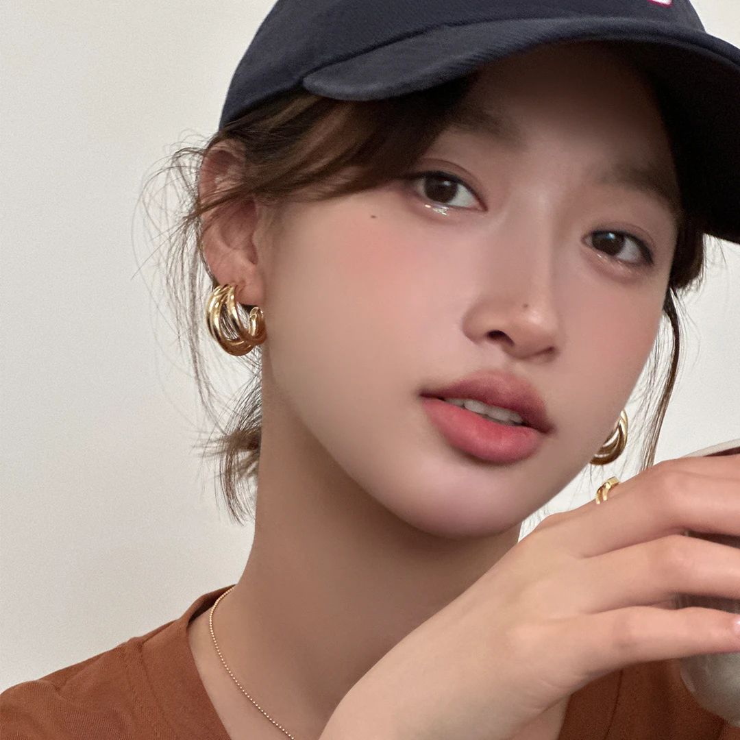 925银耳饰 金属冷淡风耳环女高级感夸张大耳钉法式轻奢纯银针耳圈