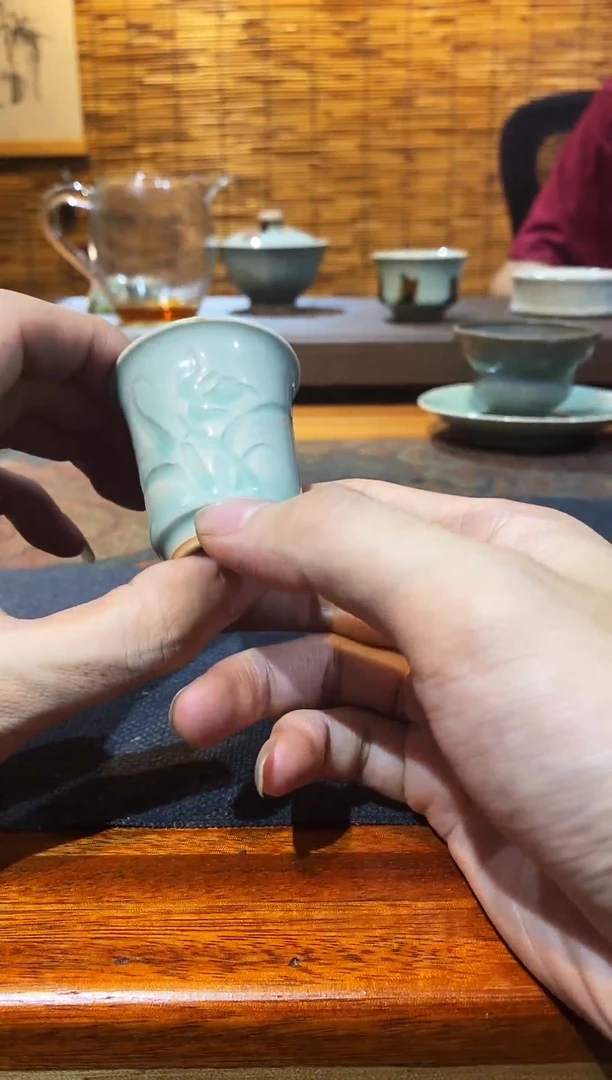 微瑕山隐青瓷柴烧闻香杯