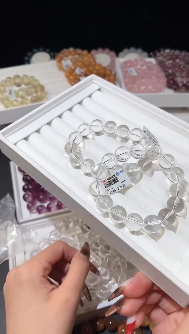 【闪购商品】水晶手链未镶嵌多样性发一白水晶14mm