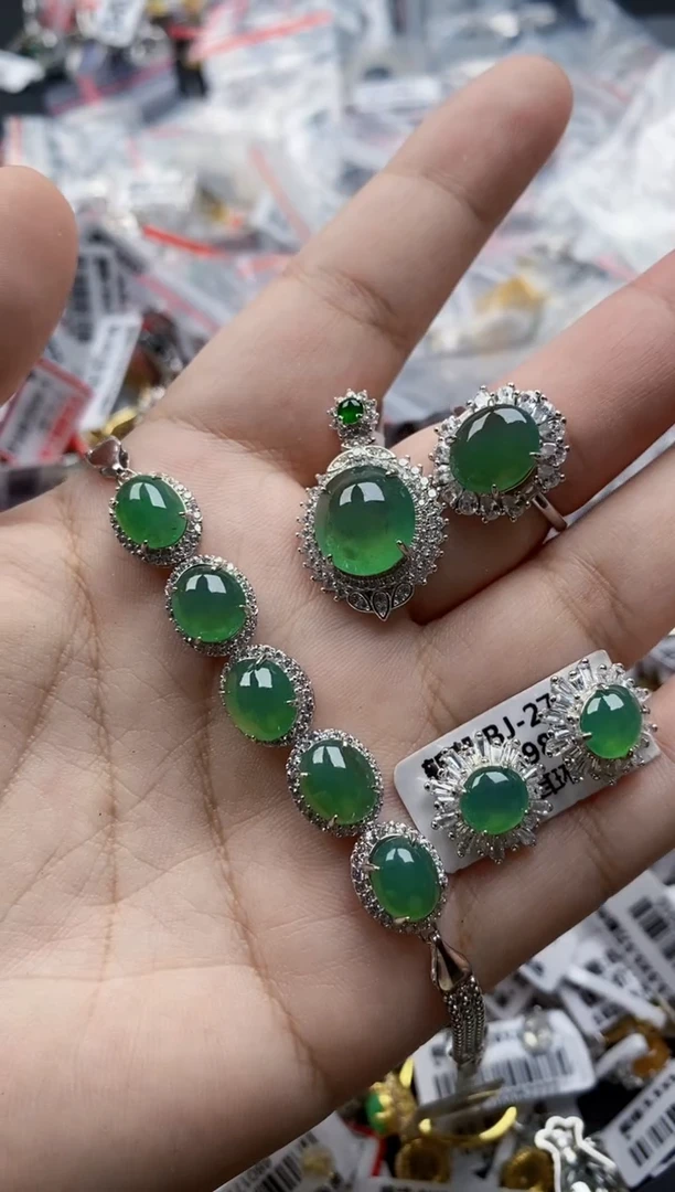 翡翠戒指银S925镶嵌2222---9