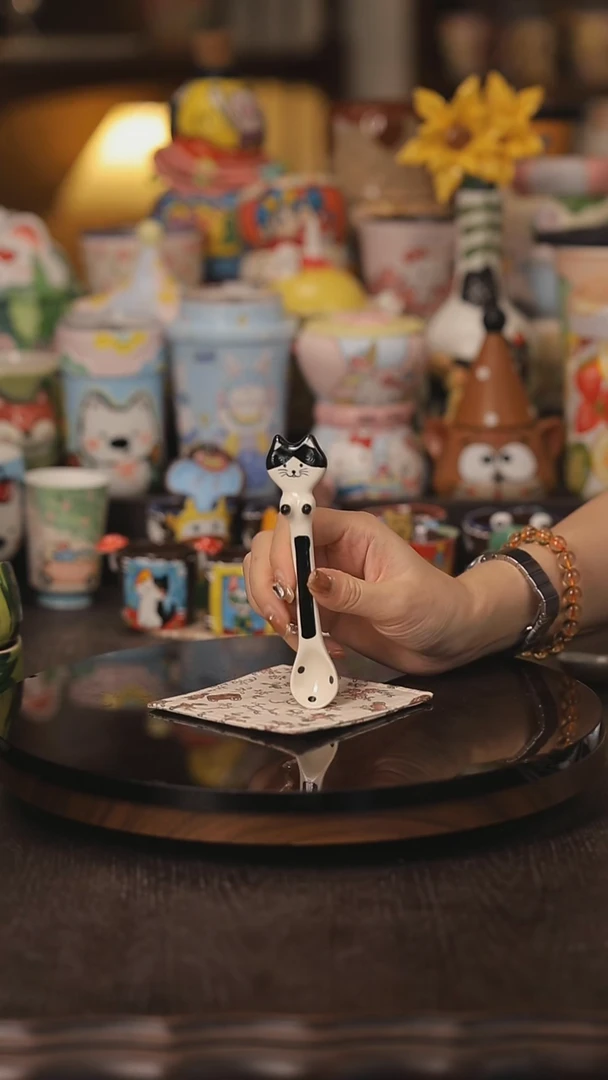 景德镇釉下彩绘设计师款式陶瓷