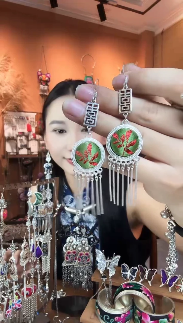 刺绣纯手工民族风耳环