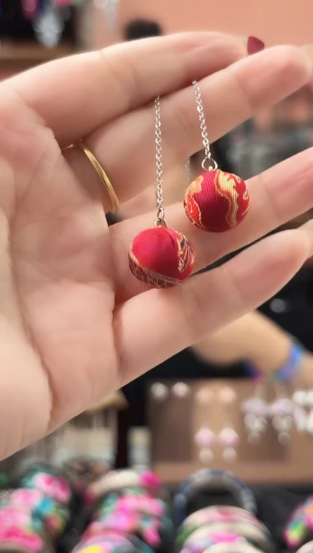 织绣艺枝独绣手工饰品110